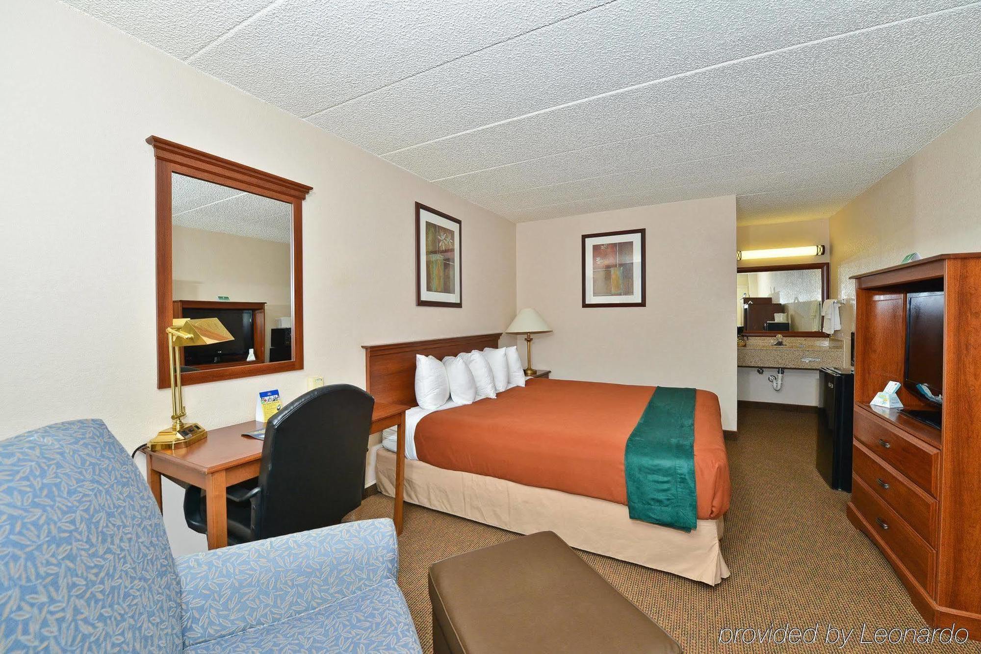 Best Western Harrisonburg Inn Екстериор снимка